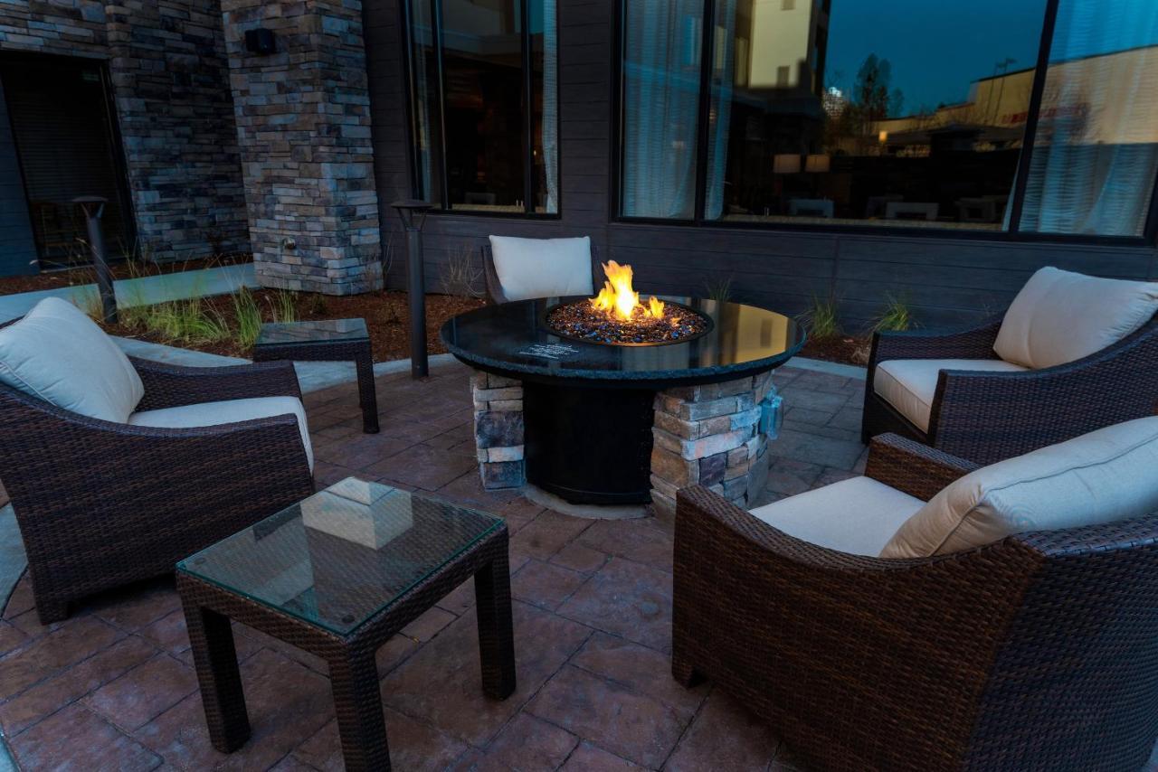 Staybridge Suites Coeur D'Alene By Ihg Bagian luar foto
